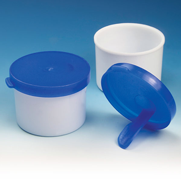 Globe Scientific Stool Container with Stick, 20mL, White PP, 100/Bag, 12 Bags/Unit Image